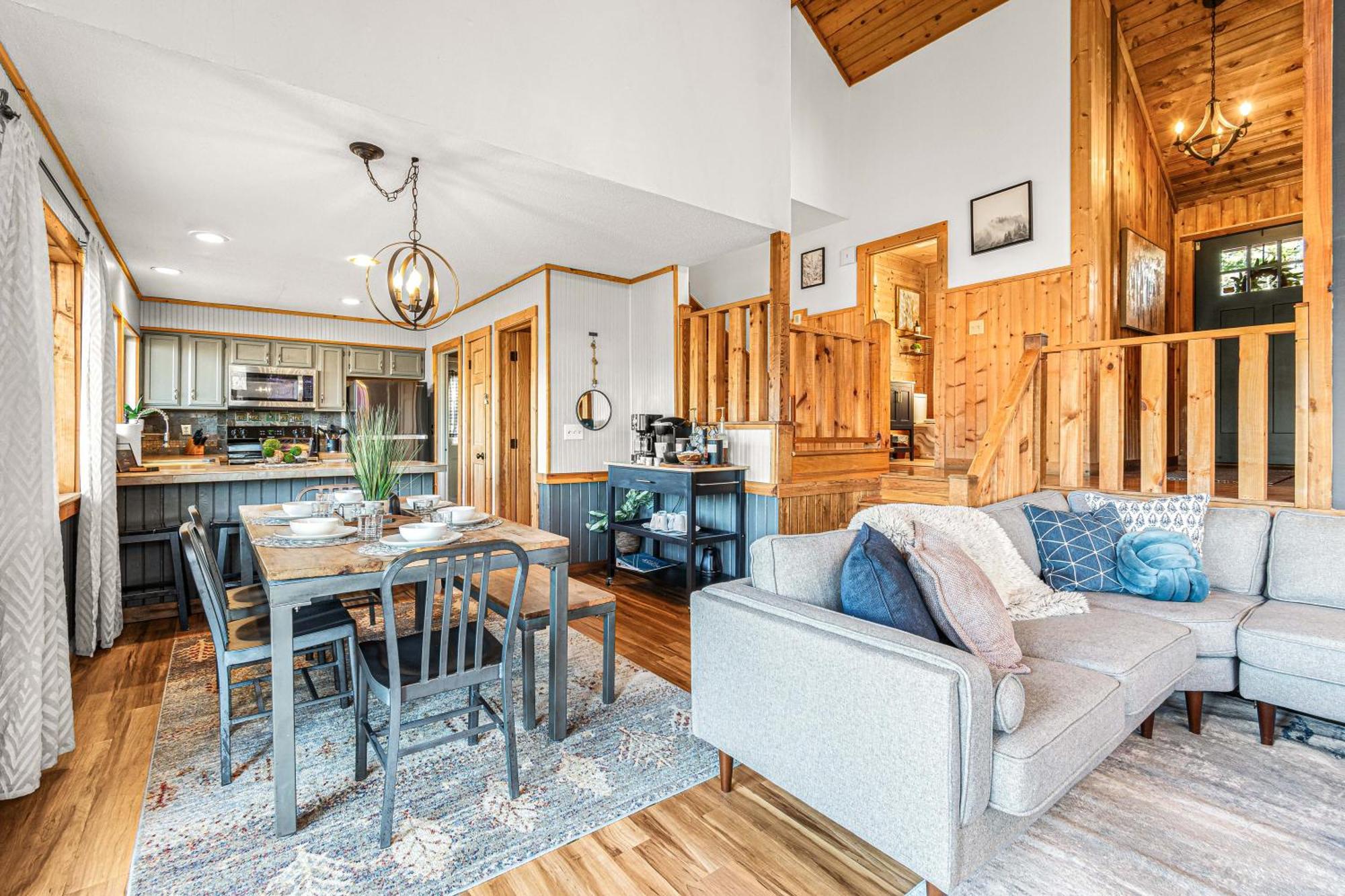 The Family Stone Luxe Cabin Sleeps 12 Hot Tub Dogfriendly Dollywood Pigeon Forge Luaran gambar