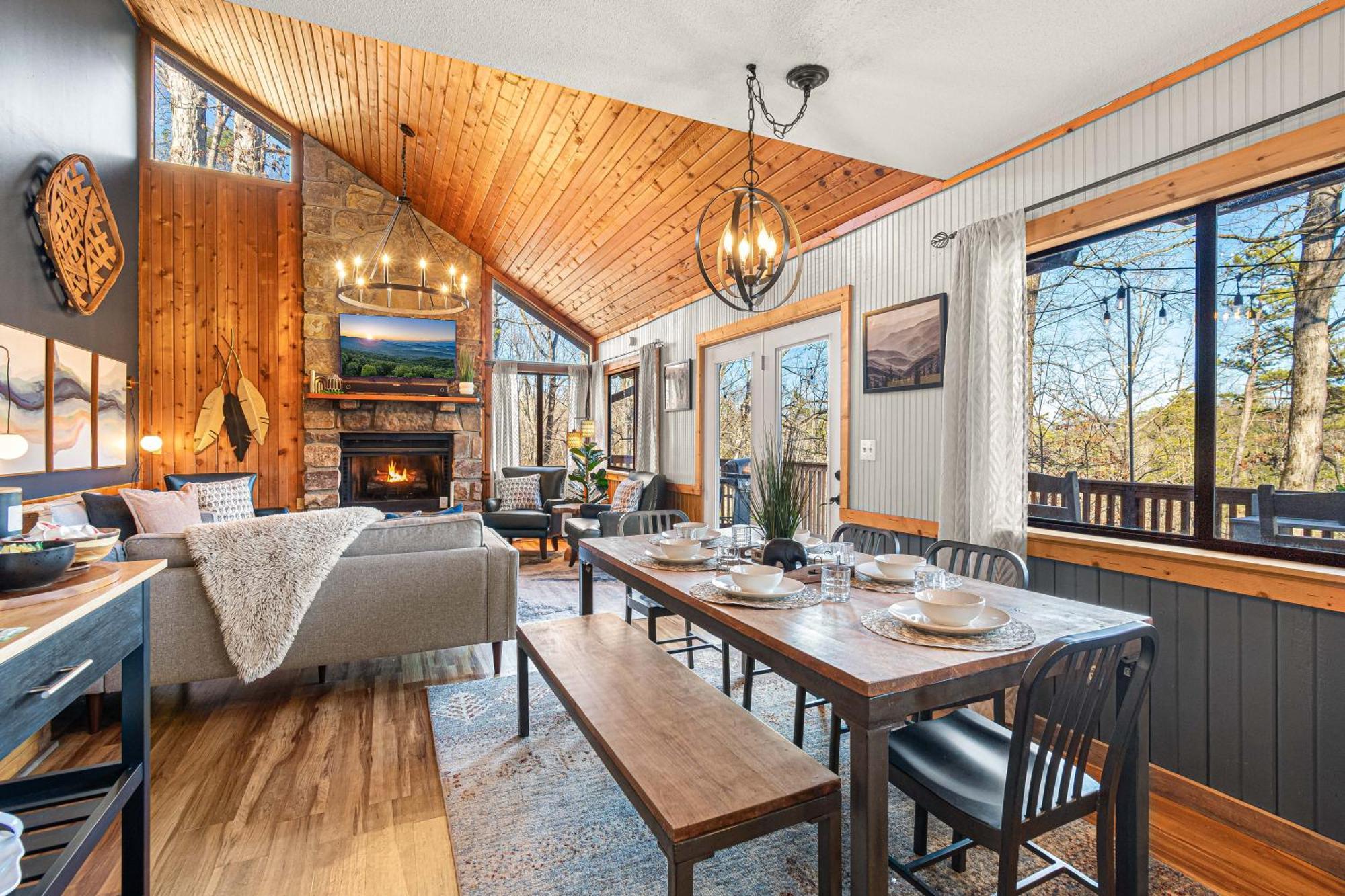 The Family Stone Luxe Cabin Sleeps 12 Hot Tub Dogfriendly Dollywood Pigeon Forge Luaran gambar